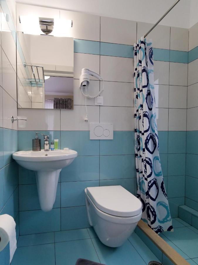 Himara Royal Hotel Екстериор снимка